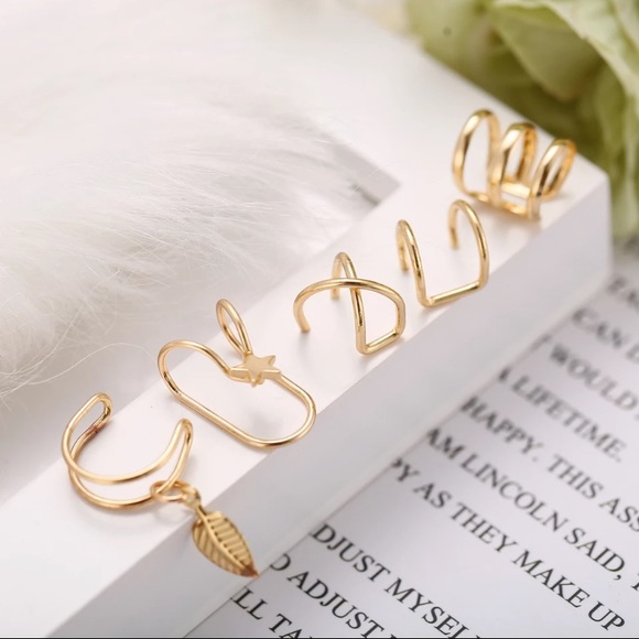 Boho Minimalist Leaf Ear Cuff/Fake No-Pierce Clip - Picture 11 of 11